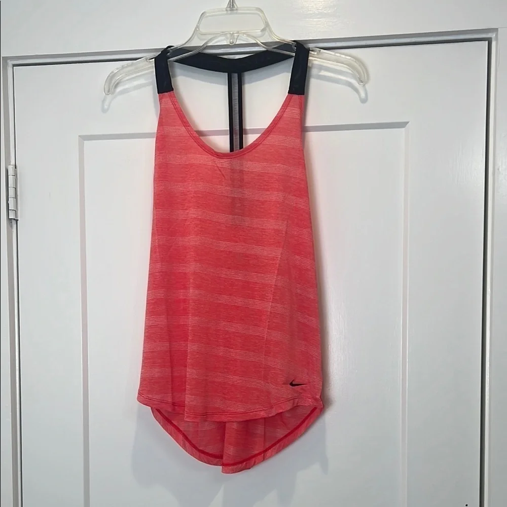Nike DRI-FIT Pink Asymmetrical Backless Tank Top size medium. NWT!